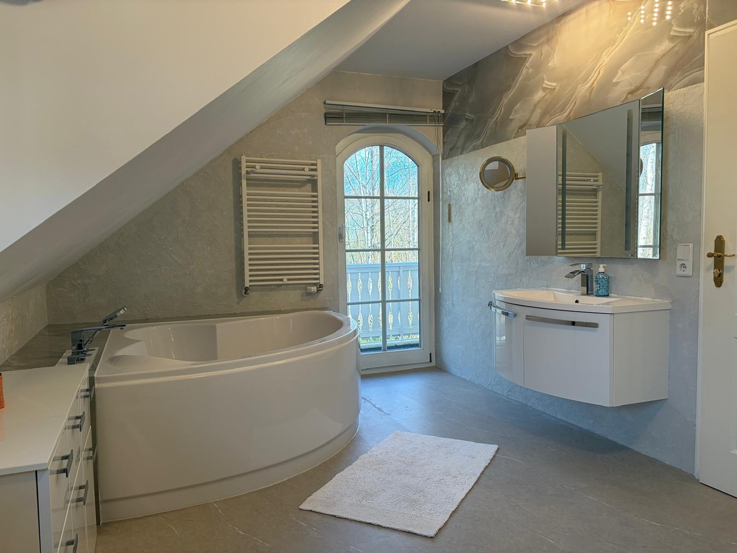 Property thumbnail 8