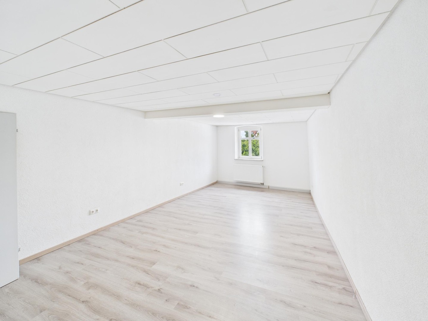 Property thumbnail 16