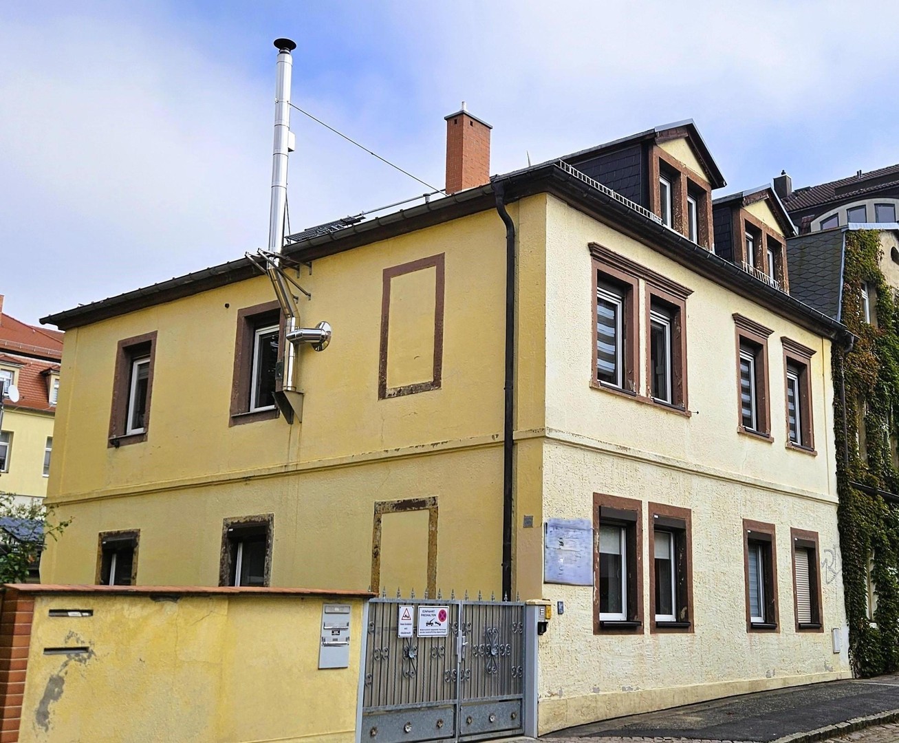 Property thumbnail 2