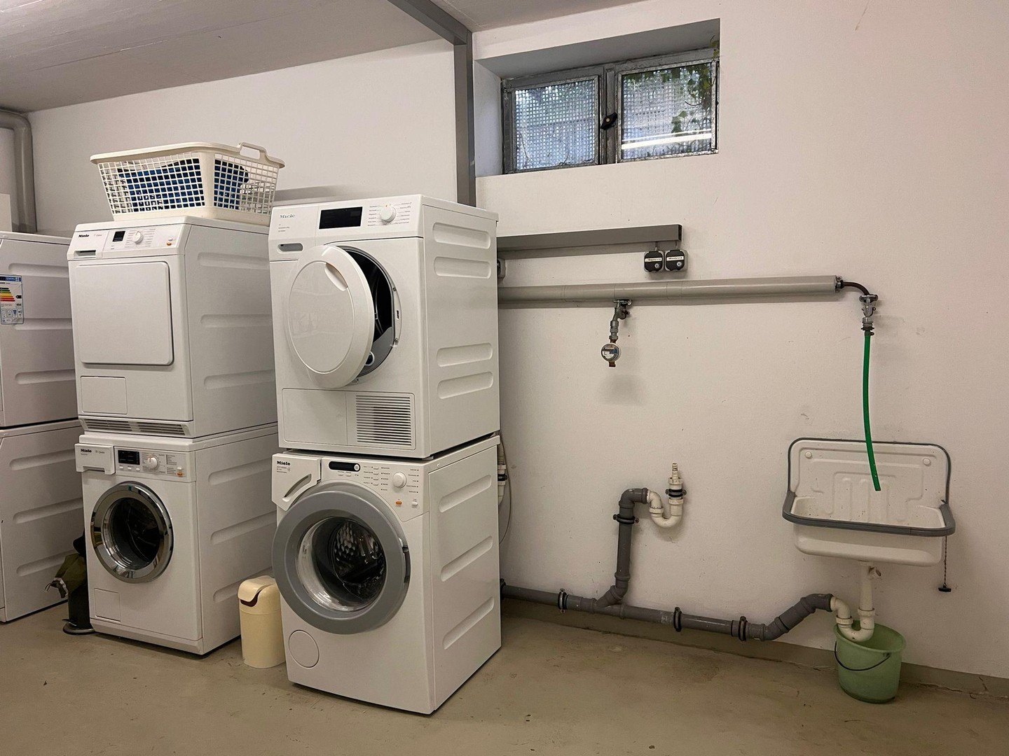 Property thumbnail 9