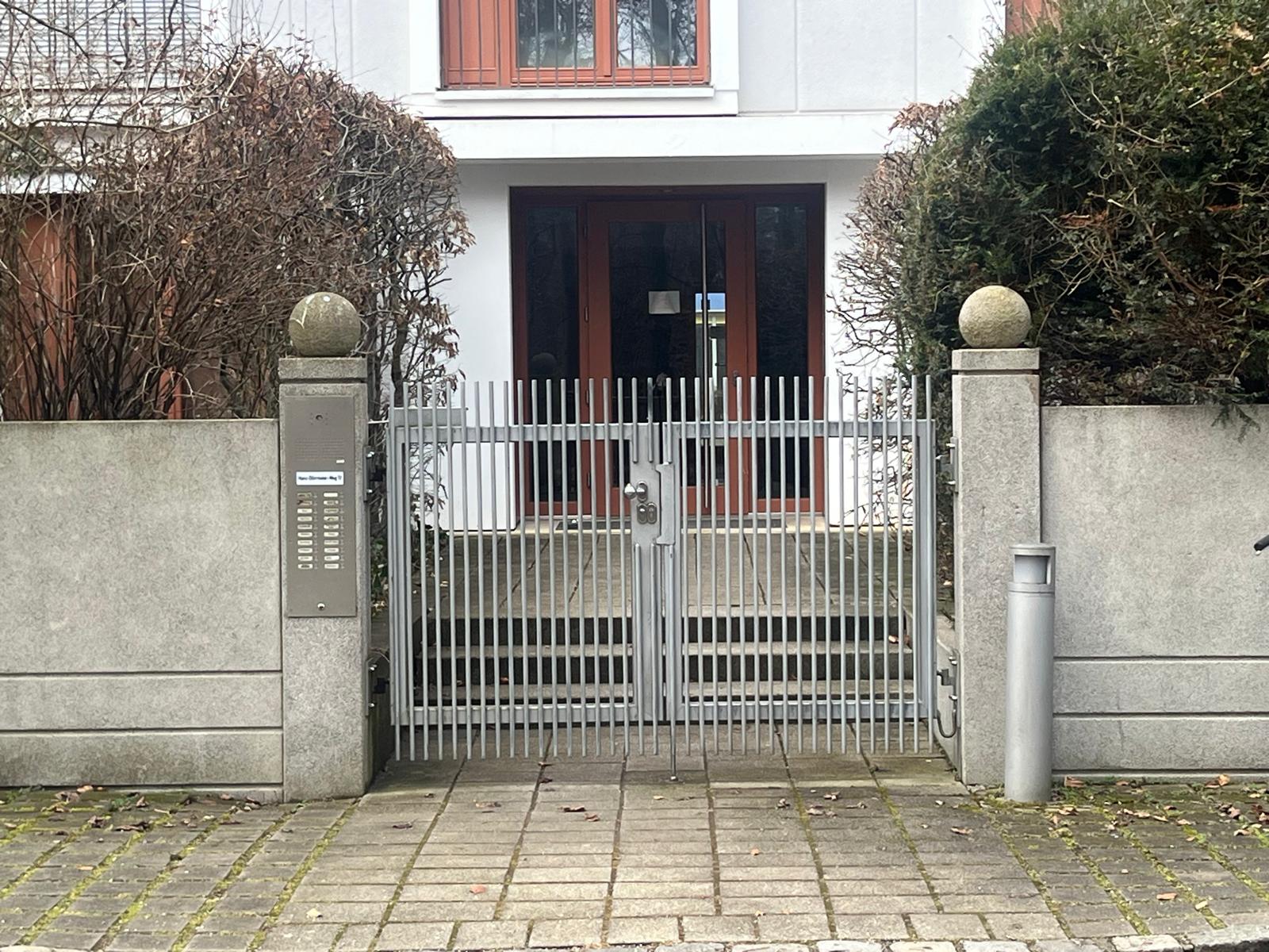 Property thumbnail 2