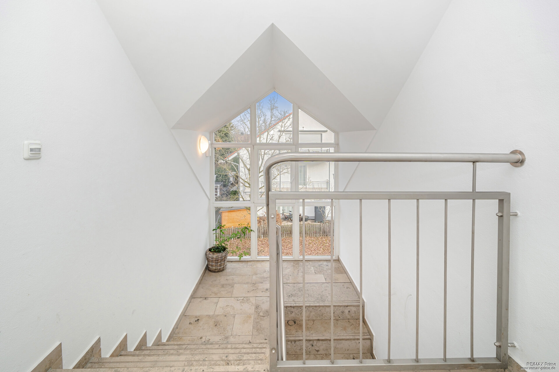 Property thumbnail 5