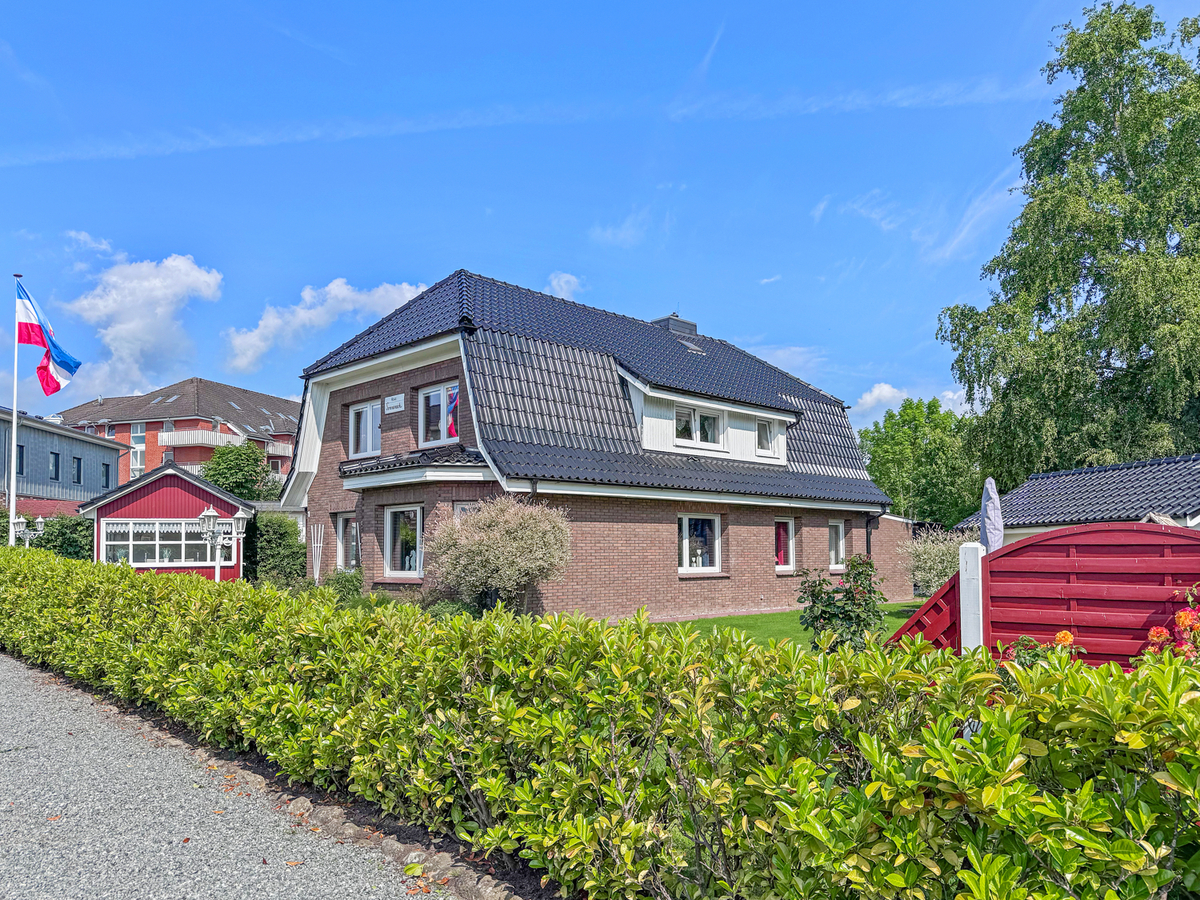 Ihr neues Zuhause oder Investment an der Ostsee – Zweifamilienhaus in Scharbeutz-Haffkrug – Scharbeutz / Haffkrug – Vorschaubild 2