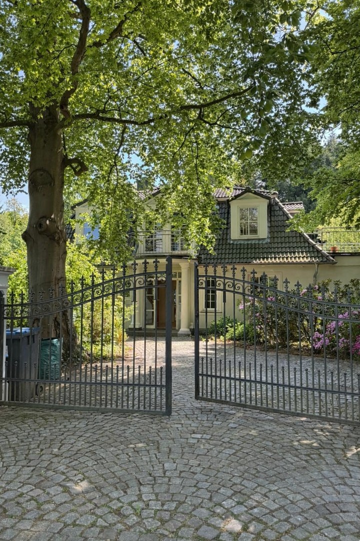 Property thumbnail 8