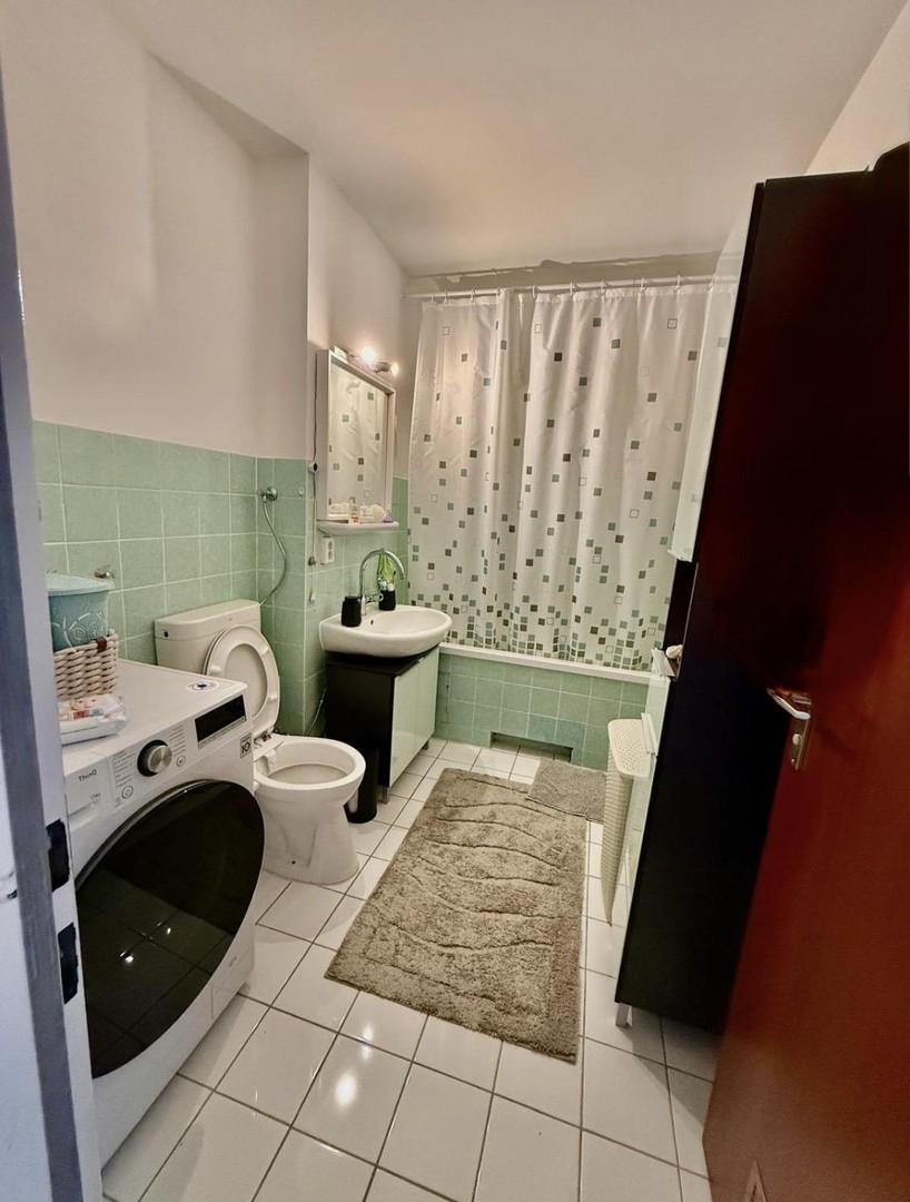 Property thumbnail 8