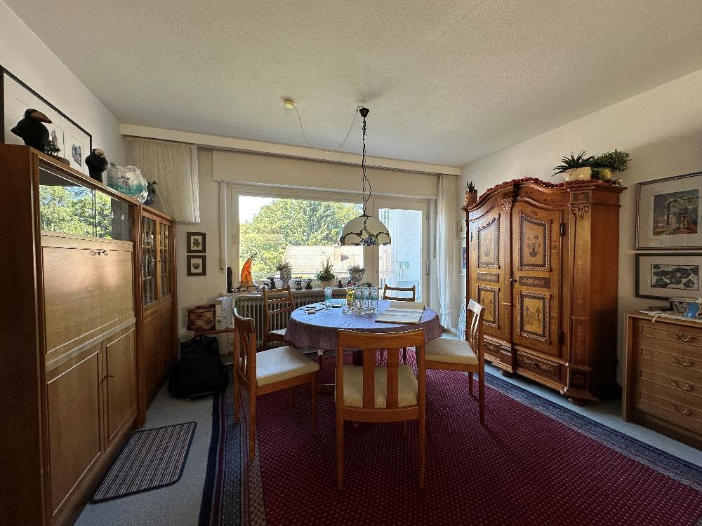 +++ Ruhbank: Großzügiges Einfamilienhaus mit Einliegerwohnung in hervorragender Wohnlage mit Südost-Terrasse und Balkonen+++ – Pirmasens – Vorschaubild 5