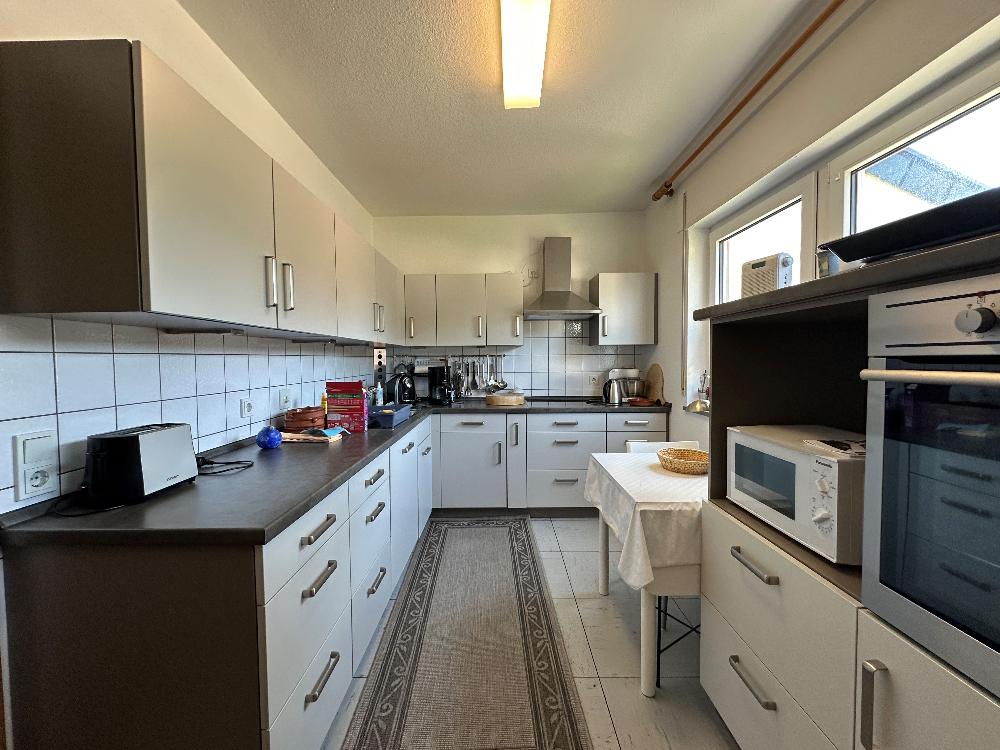 +++ Ruhbank: Großzügiges Einfamilienhaus mit Einliegerwohnung in hervorragender Wohnlage mit Südost-Terrasse und Balkonen+++ – Pirmasens – Vorschaubild 8