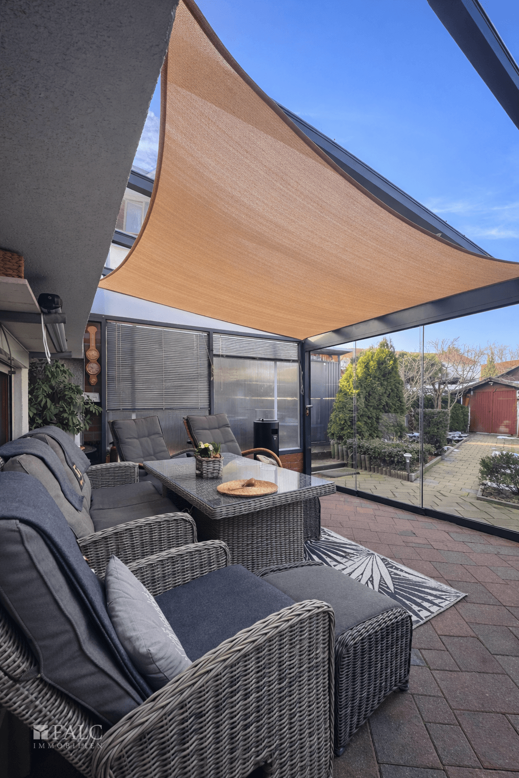 Property thumbnail 9