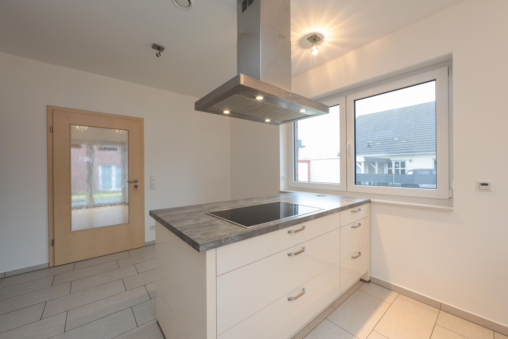 Property thumbnail 11