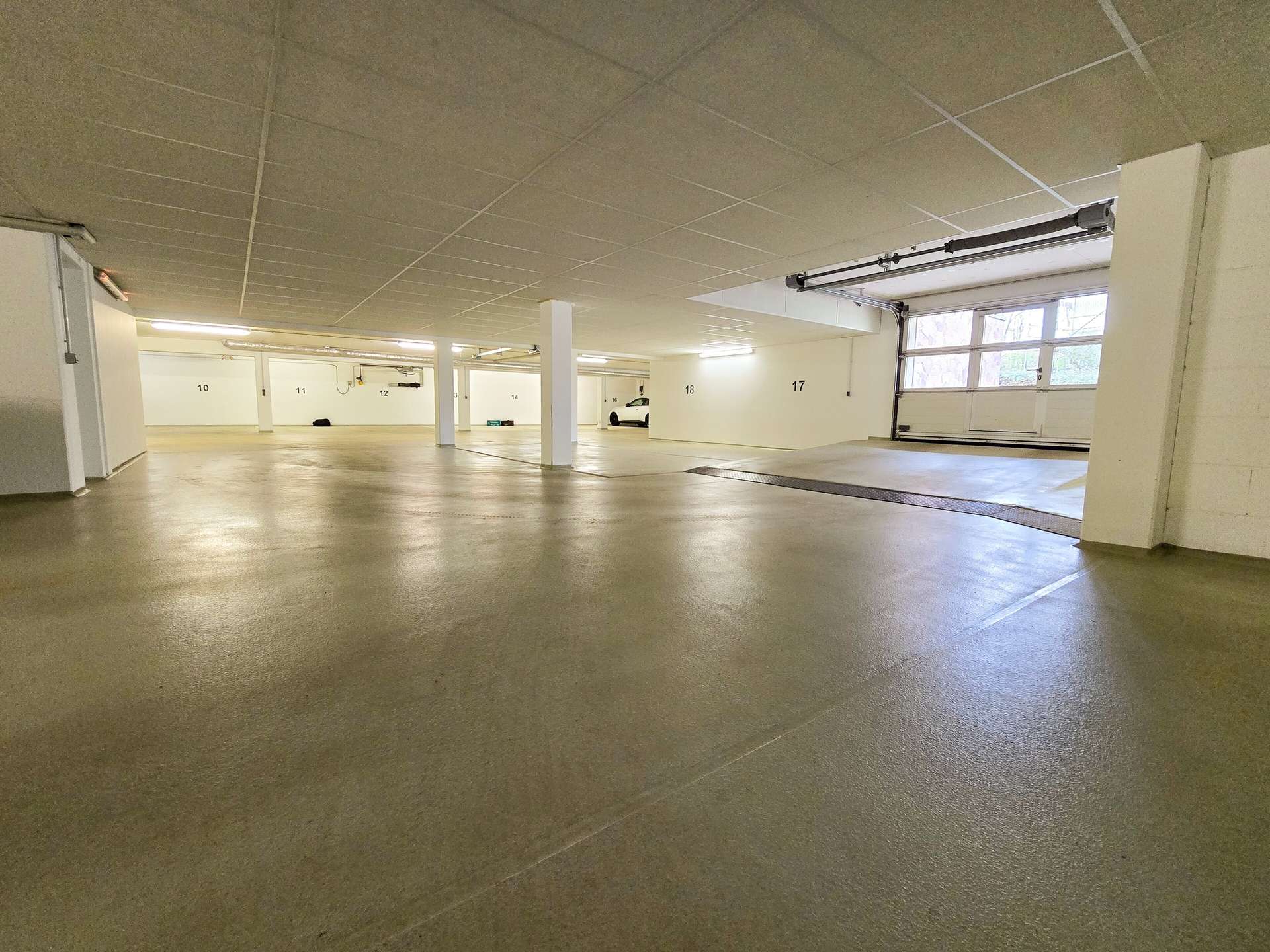 Property thumbnail 14