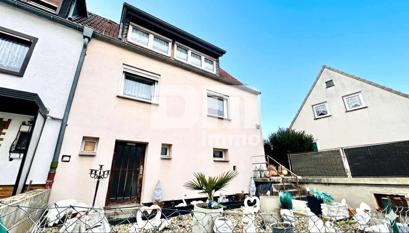 Schöne Doppelhaushälfte in schöner Wohnlage mit Panoramablick, Gartenbereich und Garage – Kassel – Vorschaubild 2