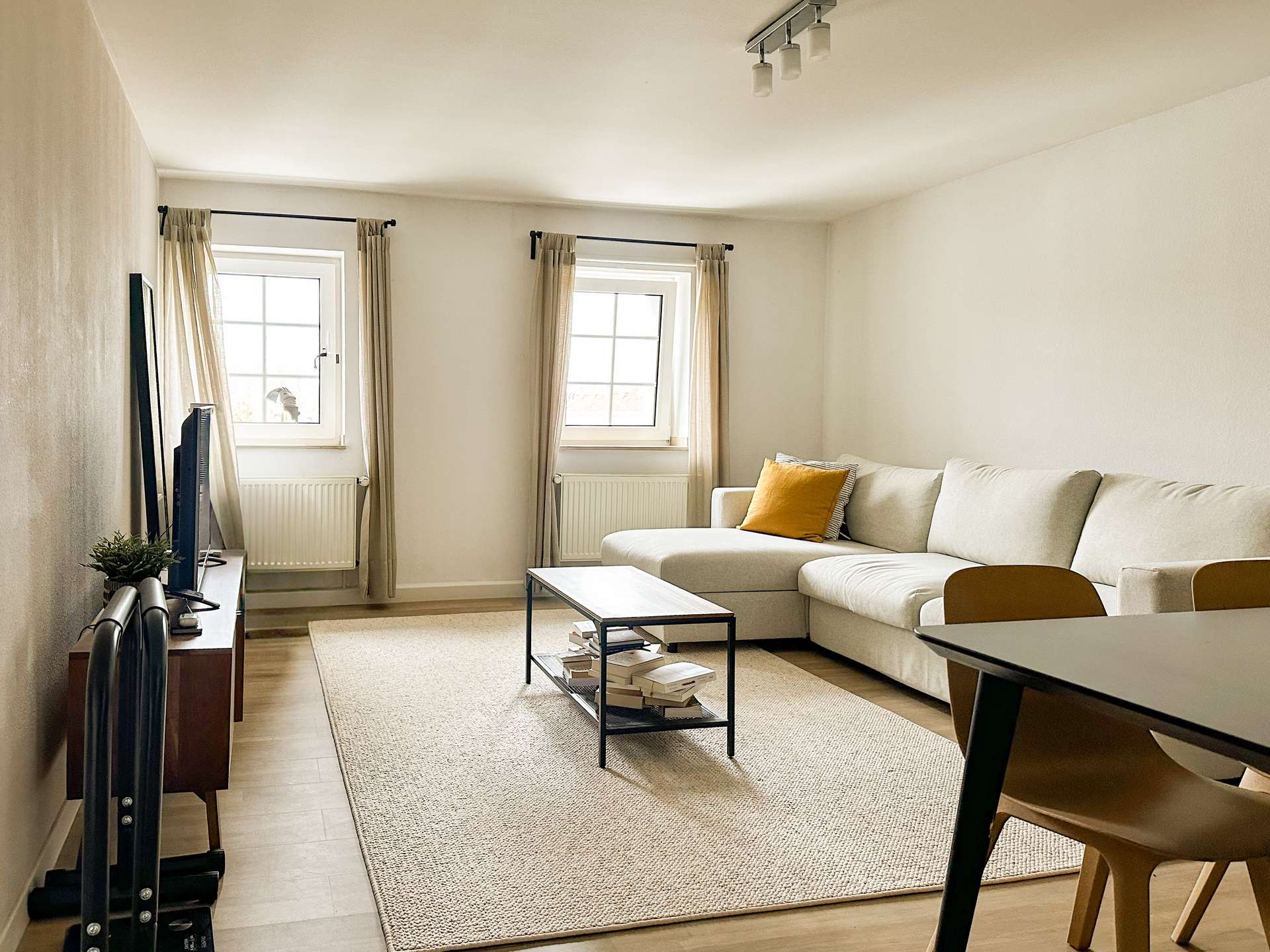 Property thumbnail 3