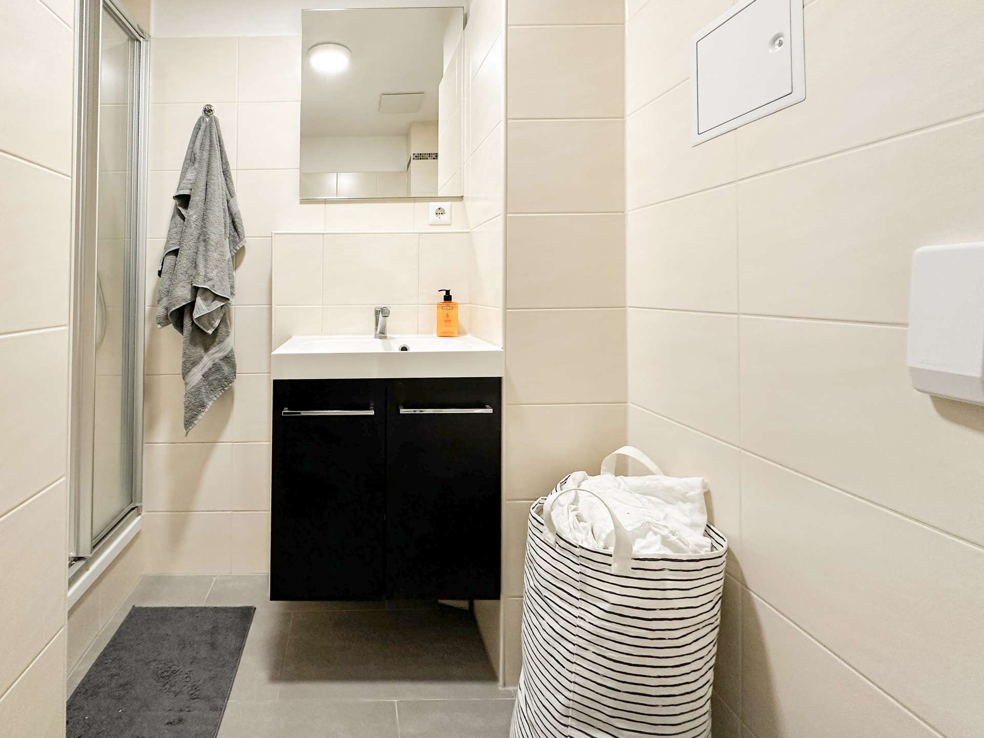 Property thumbnail 8