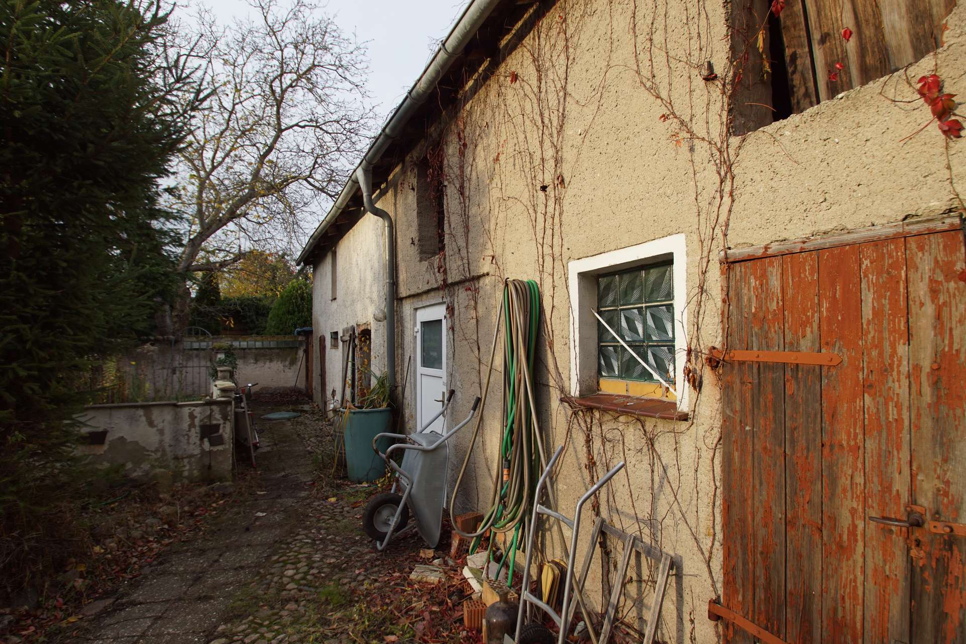 Property thumbnail 3