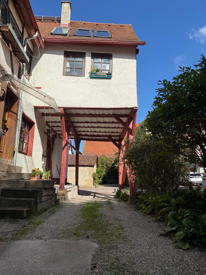 Historisches Fachwerkhaus mit Einliegerwohnung & Scheune im Herzen von Oberderdingen – Oberderdingen – Vorschaubild 2
