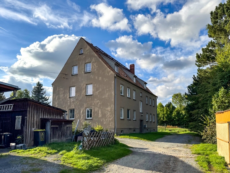 Immobilie in Leutersdorf - 300 m² Wohnfläche im ruhigen Grün! - Bild 3