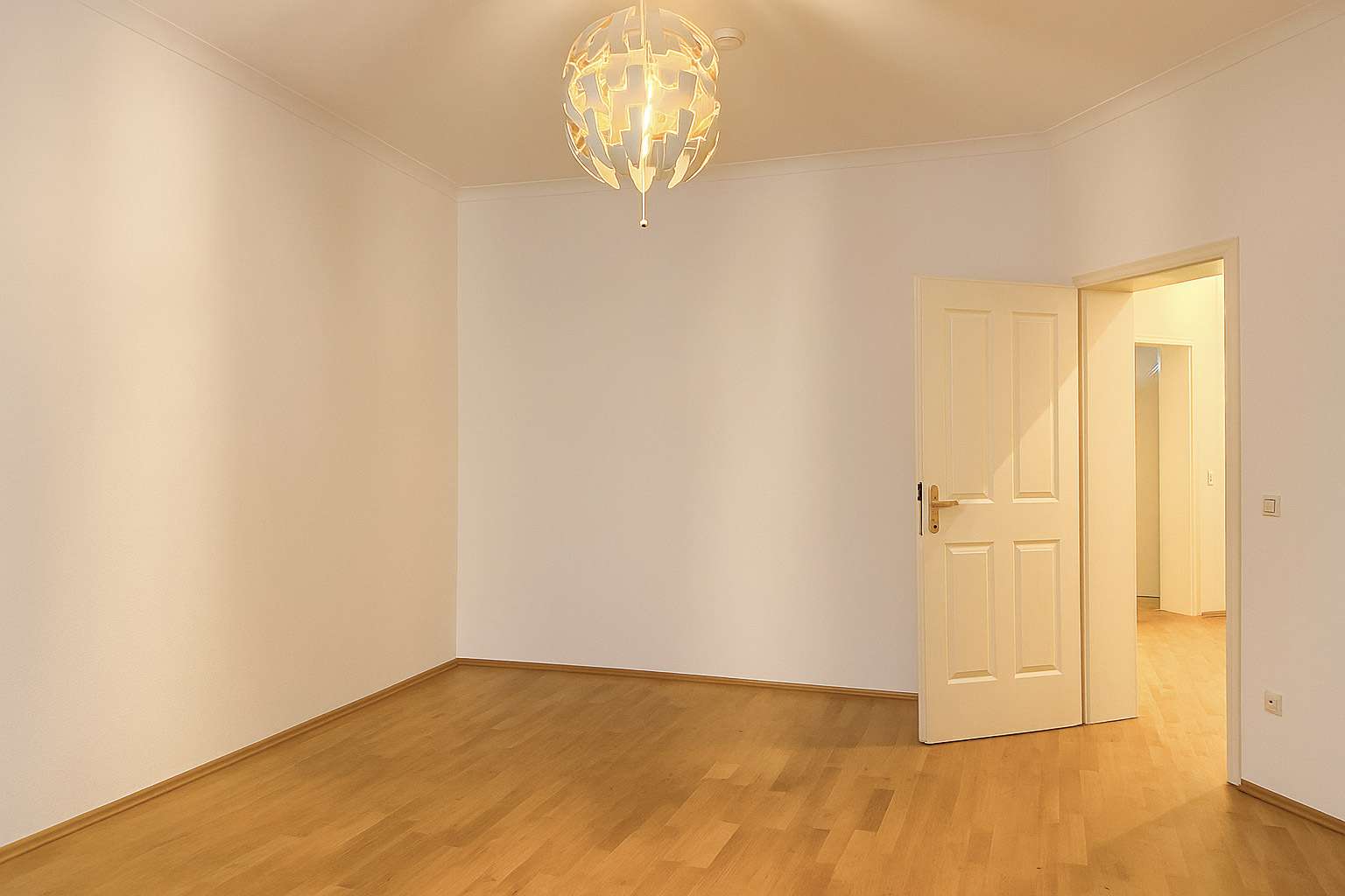 Property thumbnail 8