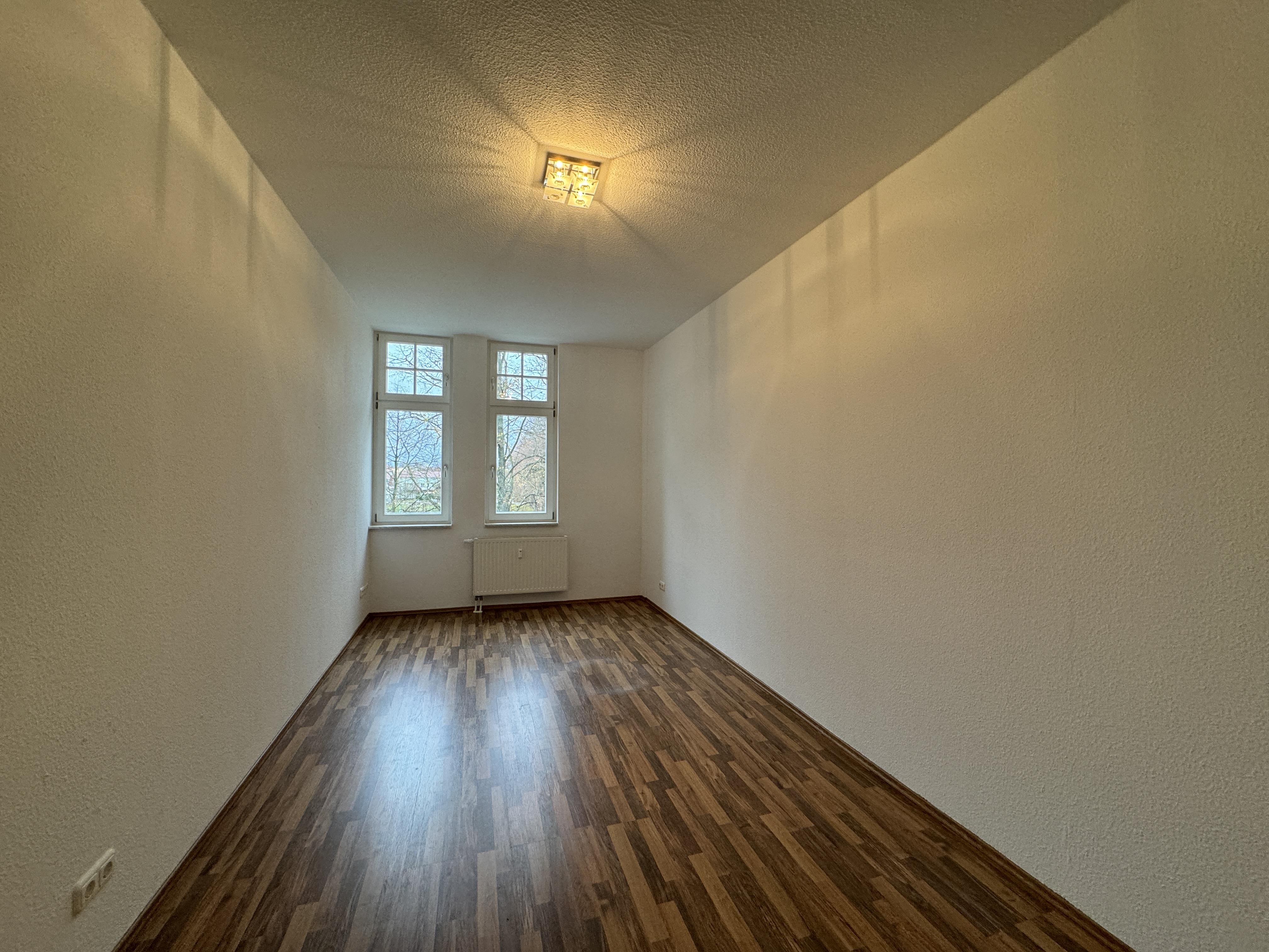 Traumhafte 2-Zimmer-Wohnung mit Balkon & saniertem Bad im begehrten Stadtfeld – Magdeburg – Vorschaubild 4