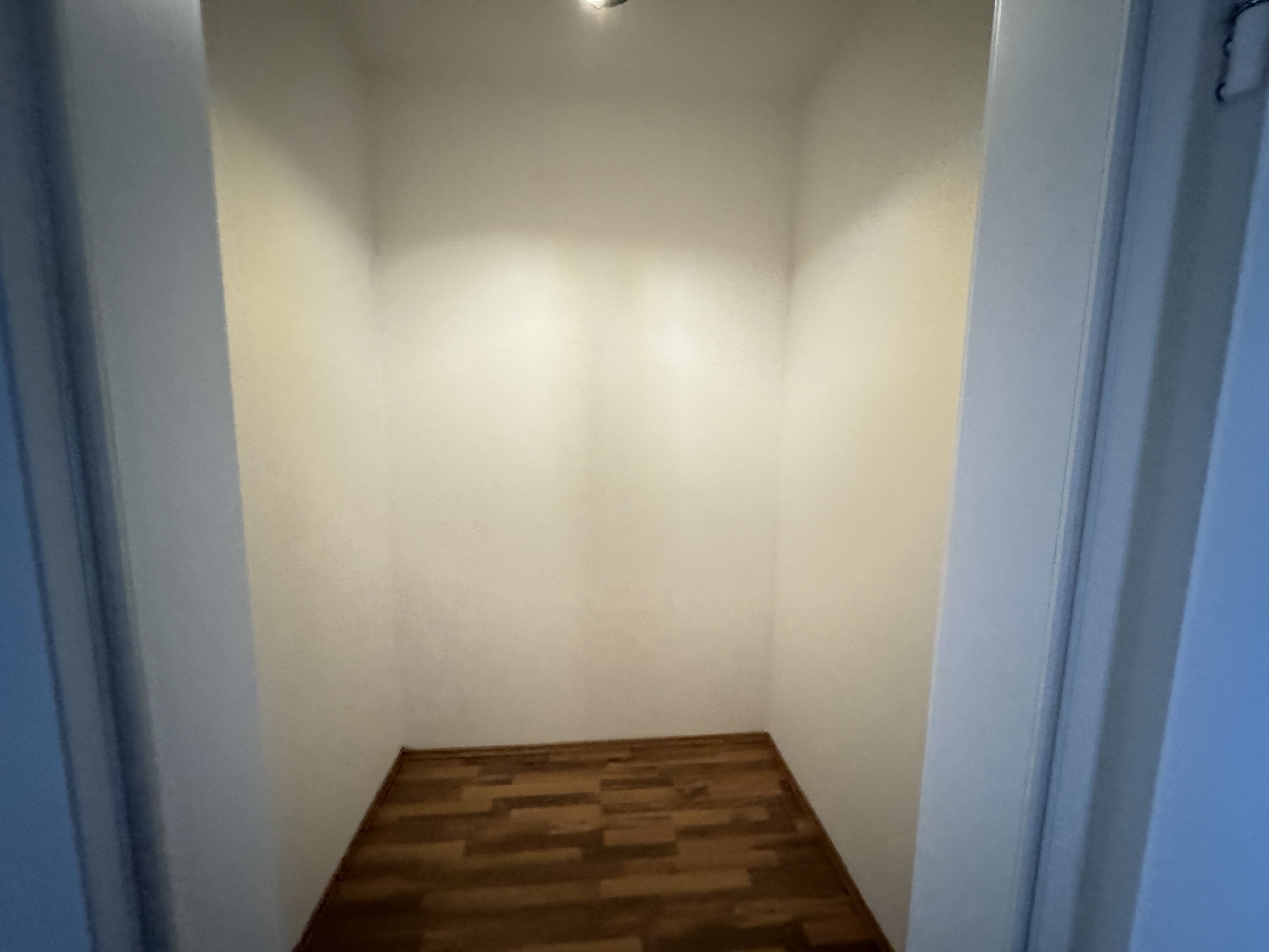 Traumhafte 2-Zimmer-Wohnung mit Balkon & saniertem Bad im begehrten Stadtfeld – Magdeburg – Vorschaubild 7