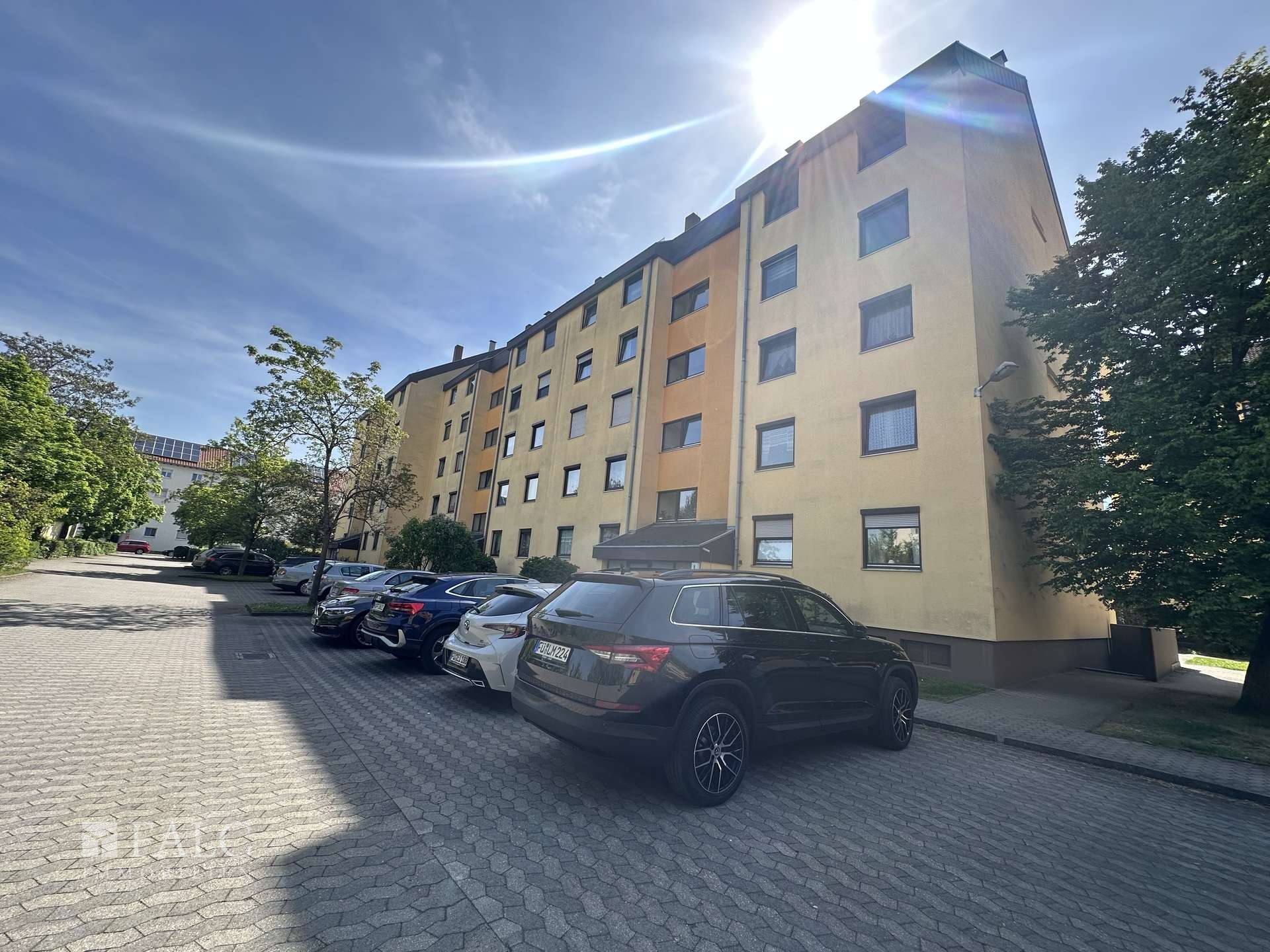 Property thumbnail 9