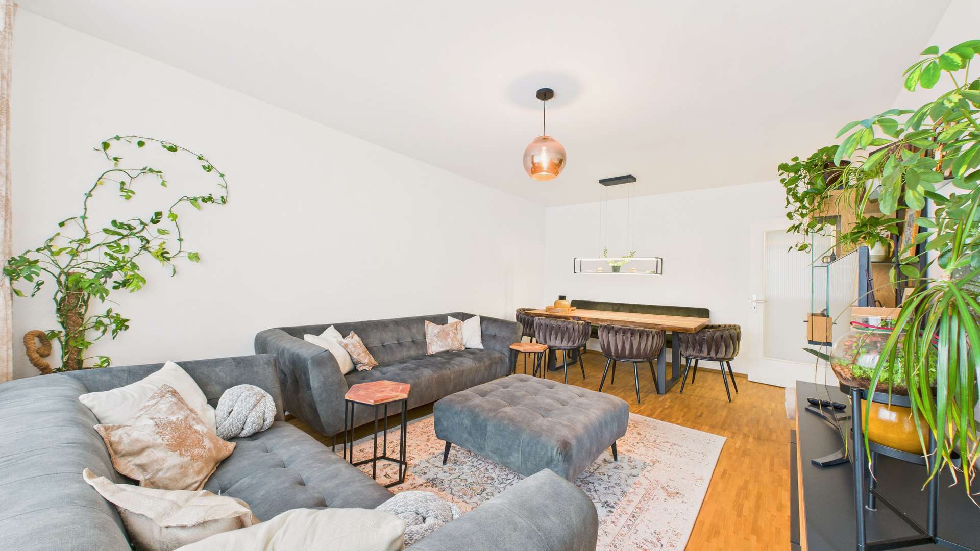 HEGERICH: Attraktiv vermietet: 3-Zimmer-Wohnung in München-Berg am Laim am Ostpark