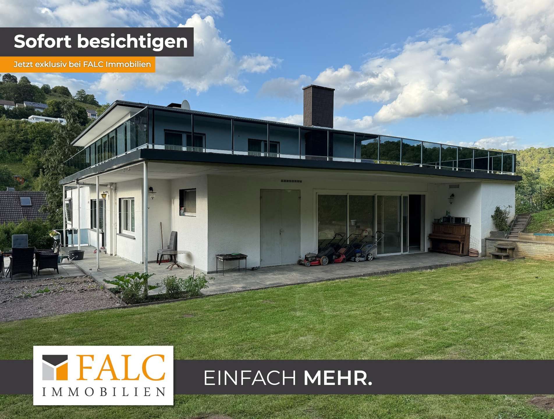 ***Dalhausen - Großzügige Villa mit Wellnessbereich, Dachterrasse und Gartenidylle*** – Beverungen – Bild 1 von 49