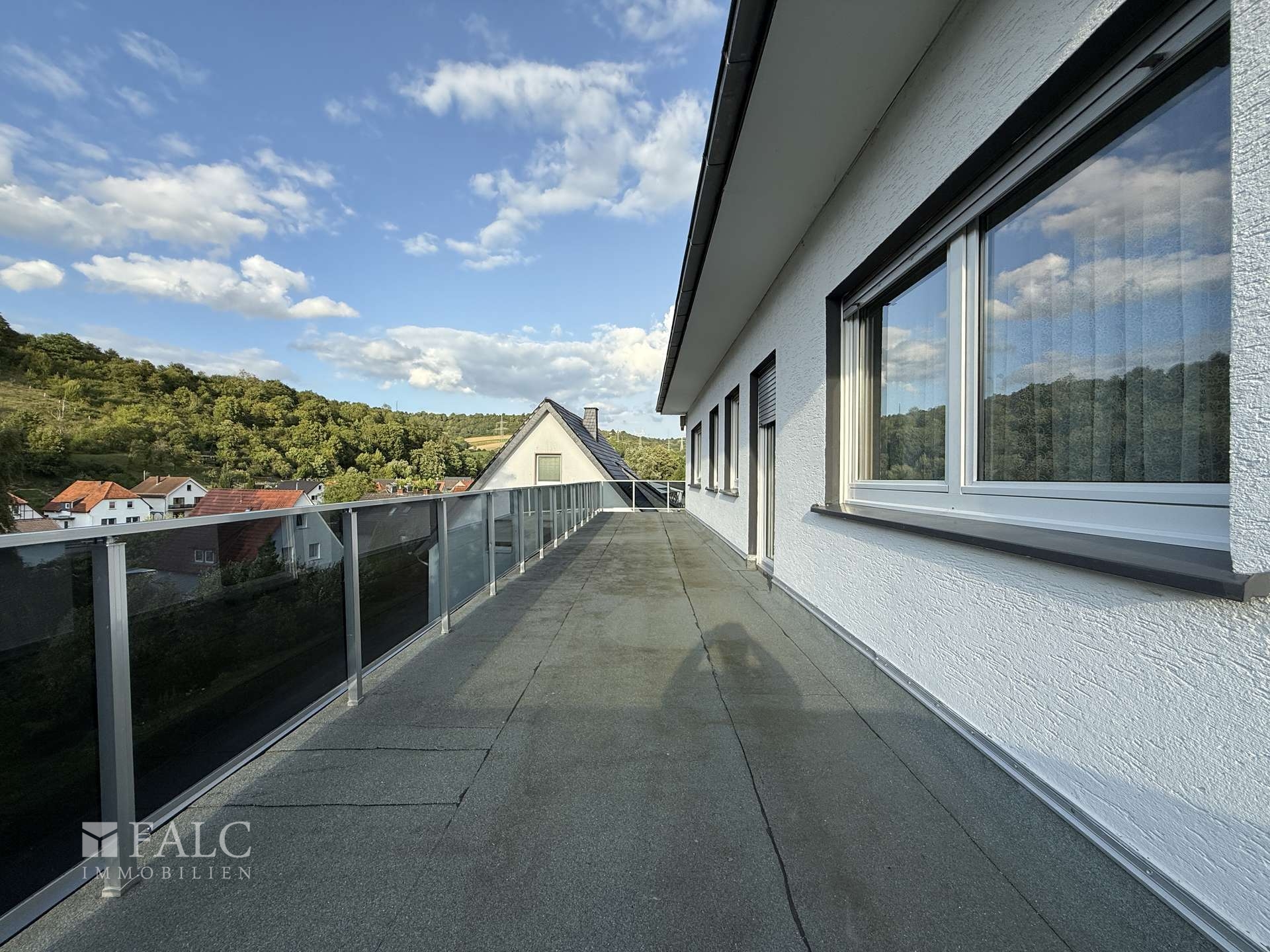 ***Dalhausen - Großzügige Villa mit Wellnessbereich, Dachterrasse und Gartenidylle*** – Beverungen – Vorschaubild 11
