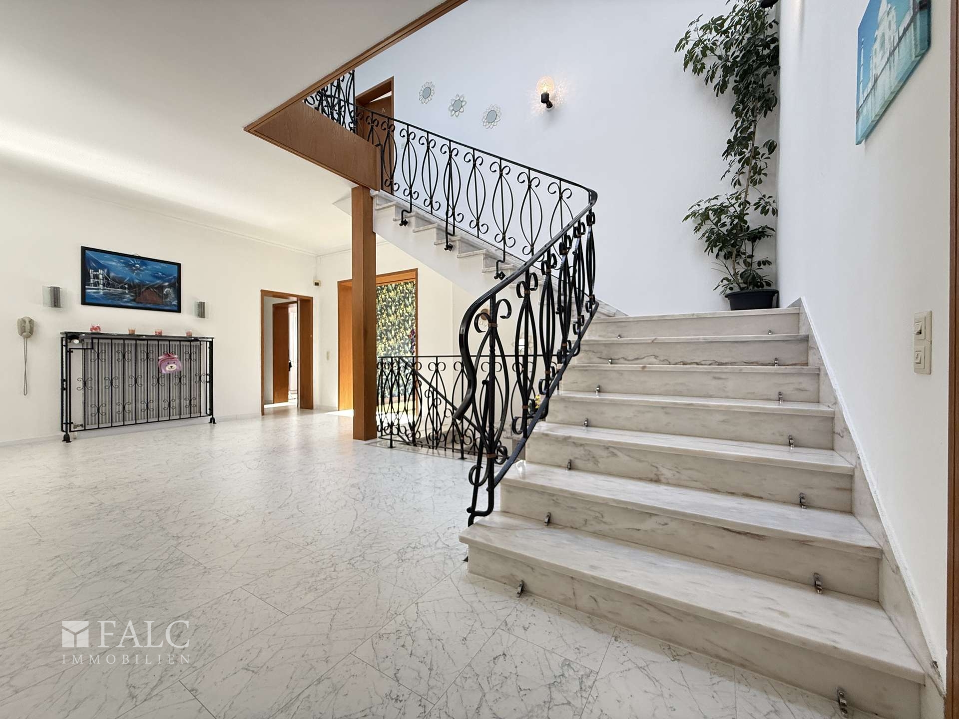 ***Dalhausen - Großzügige Villa mit Wellnessbereich, Dachterrasse und Gartenidylle*** – Beverungen – Vorschaubild 19