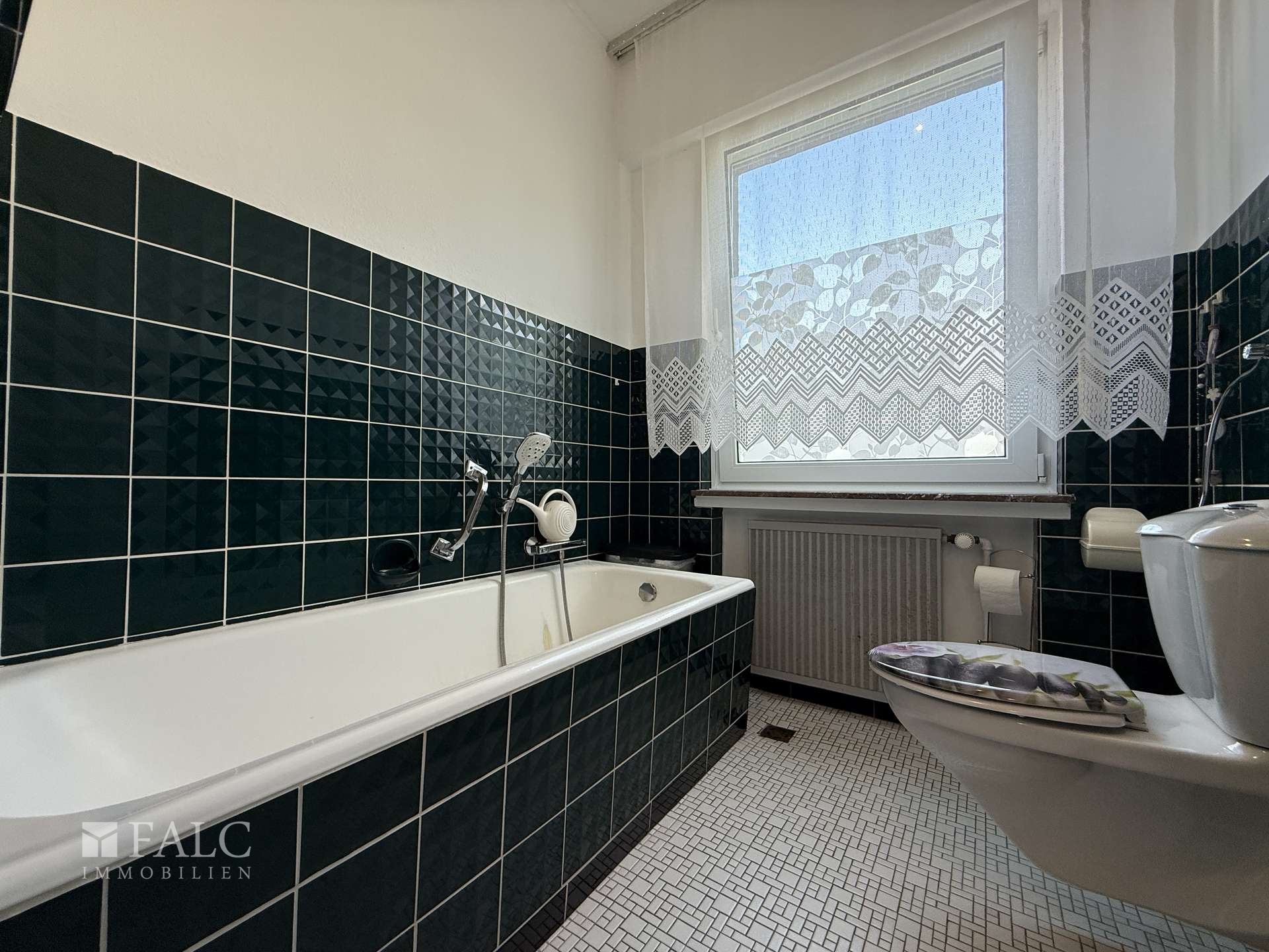 ***Dalhausen - Großzügige Villa mit Wellnessbereich, Dachterrasse und Gartenidylle*** – Beverungen – Vorschaubild 38