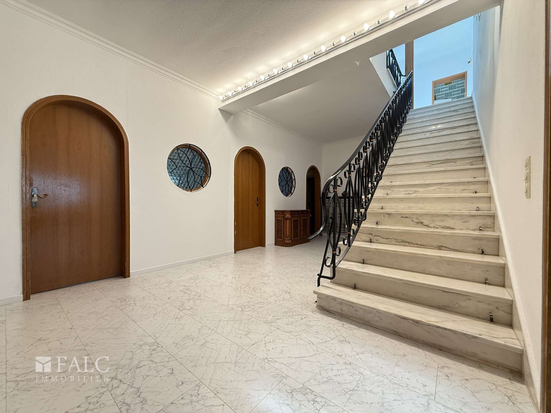 ***Dalhausen - Großzügige Villa mit Wellnessbereich, Dachterrasse und Gartenidylle*** – Beverungen – Vorschaubild 41