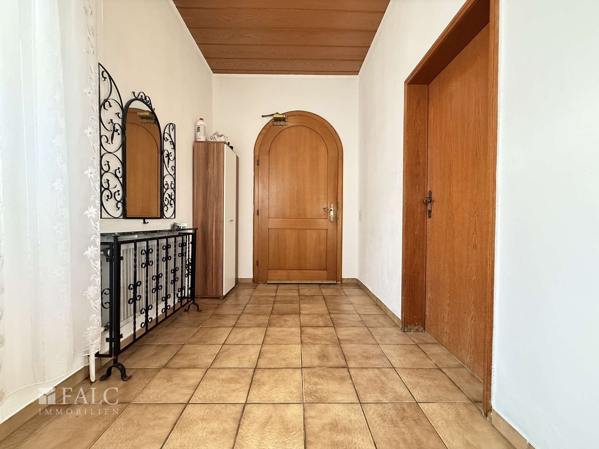 ***Dalhausen - Großzügige Villa mit Wellnessbereich, Dachterrasse und Gartenidylle*** – Beverungen – Vorschaubild 42