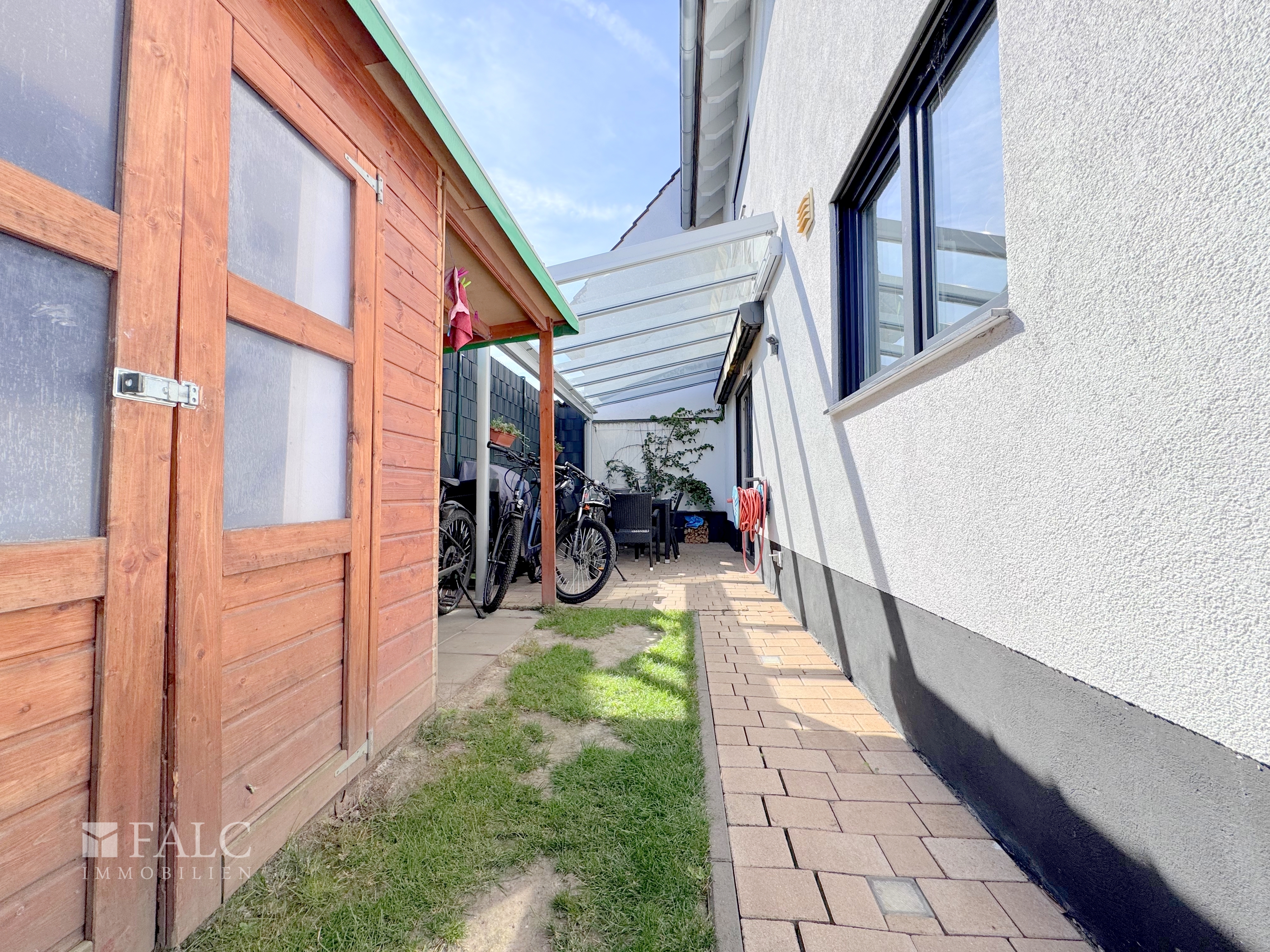 Platz zum Leben, Lieben & Wachsen – modernes Einfamilienhaus – Bonn – Vorschaubild 21