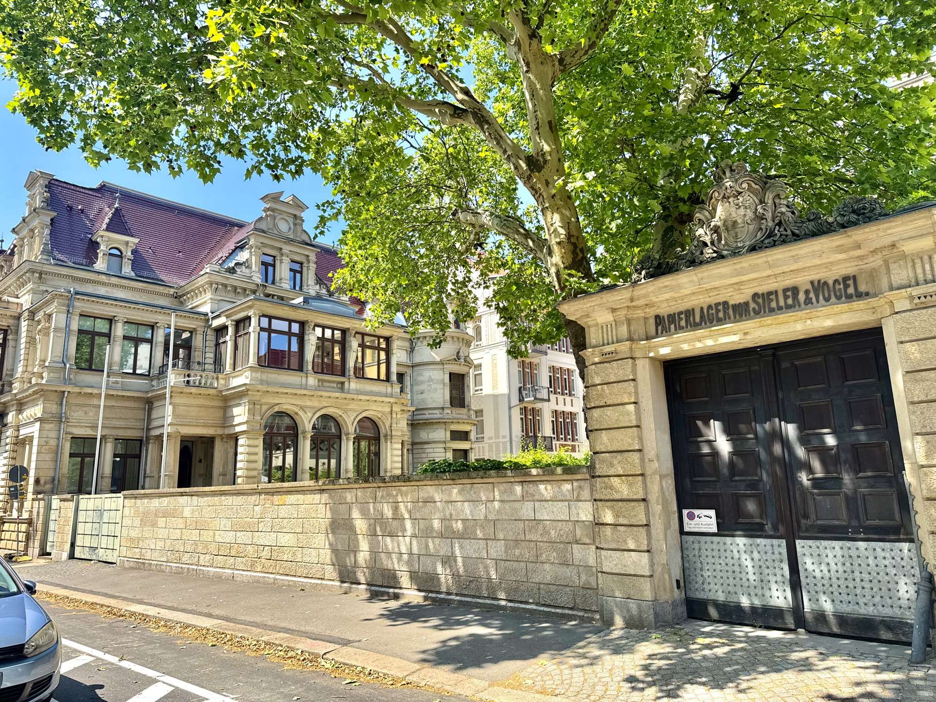 Property thumbnail 2