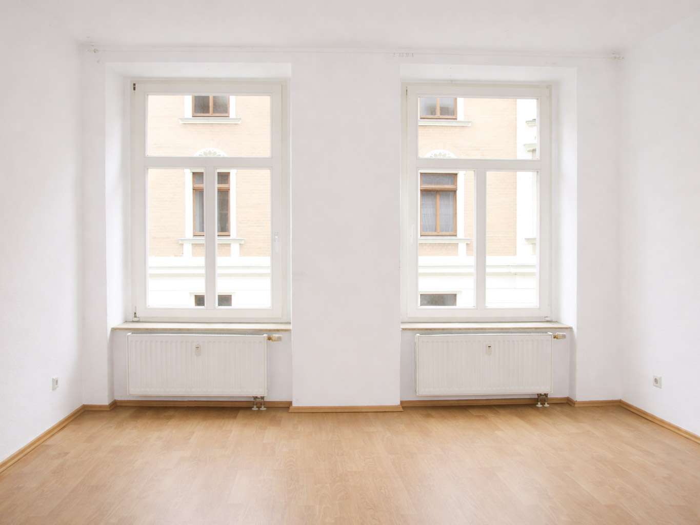 Property thumbnail 6