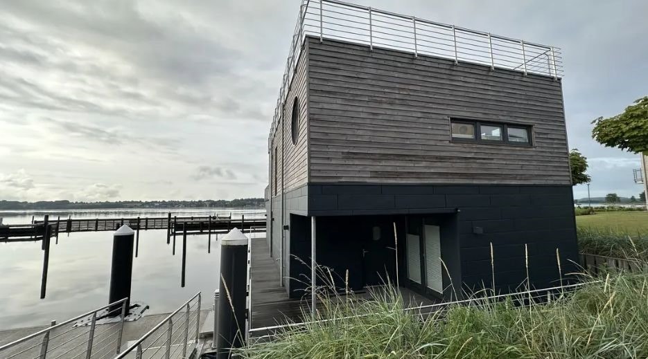 Leben auf dem Wasser! Wasserhaus im Pionierhafen in Schleswig direkt auf der Schlei! – Schleswig – Vorschaubild 9