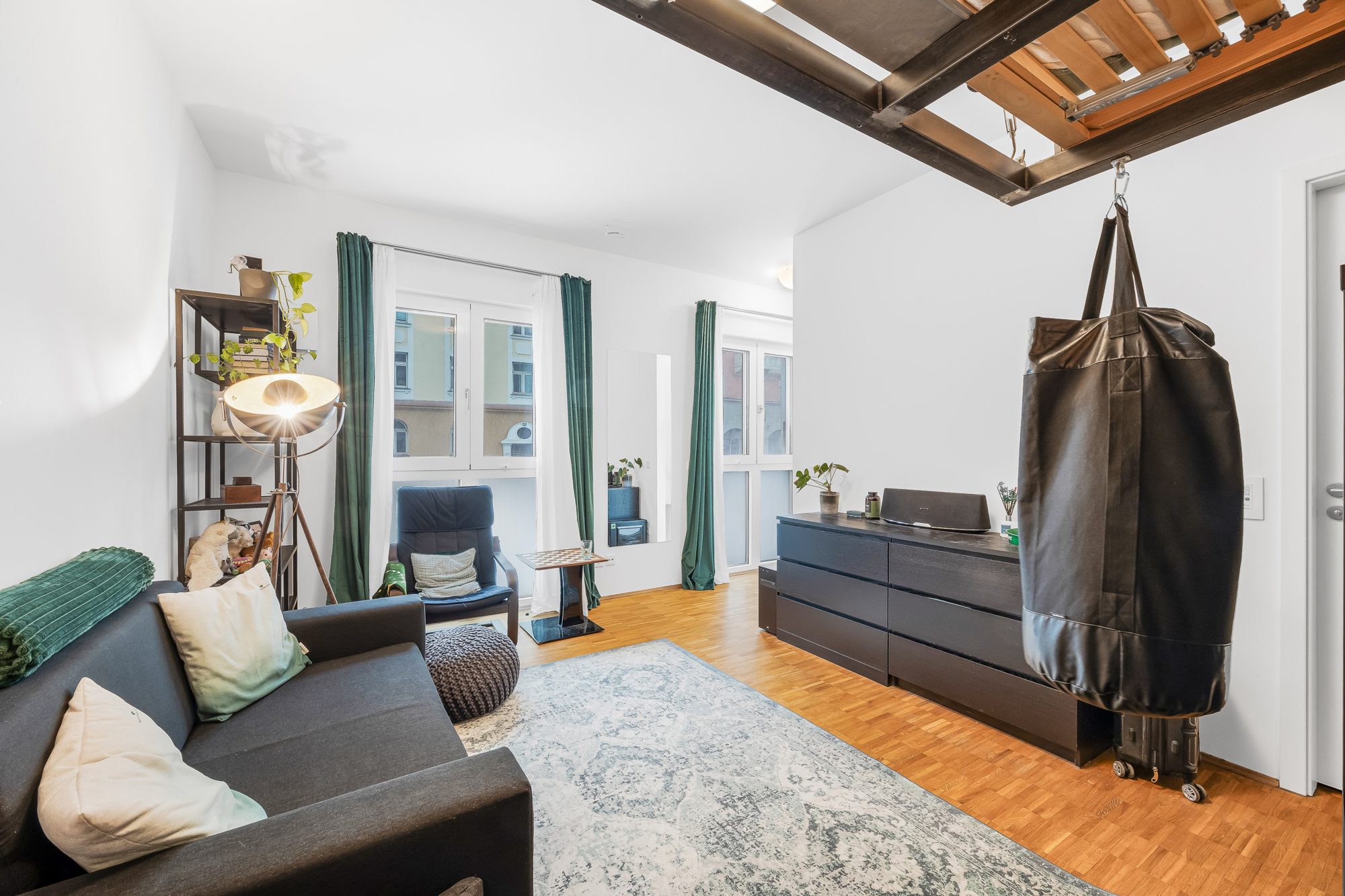 Property thumbnail 3