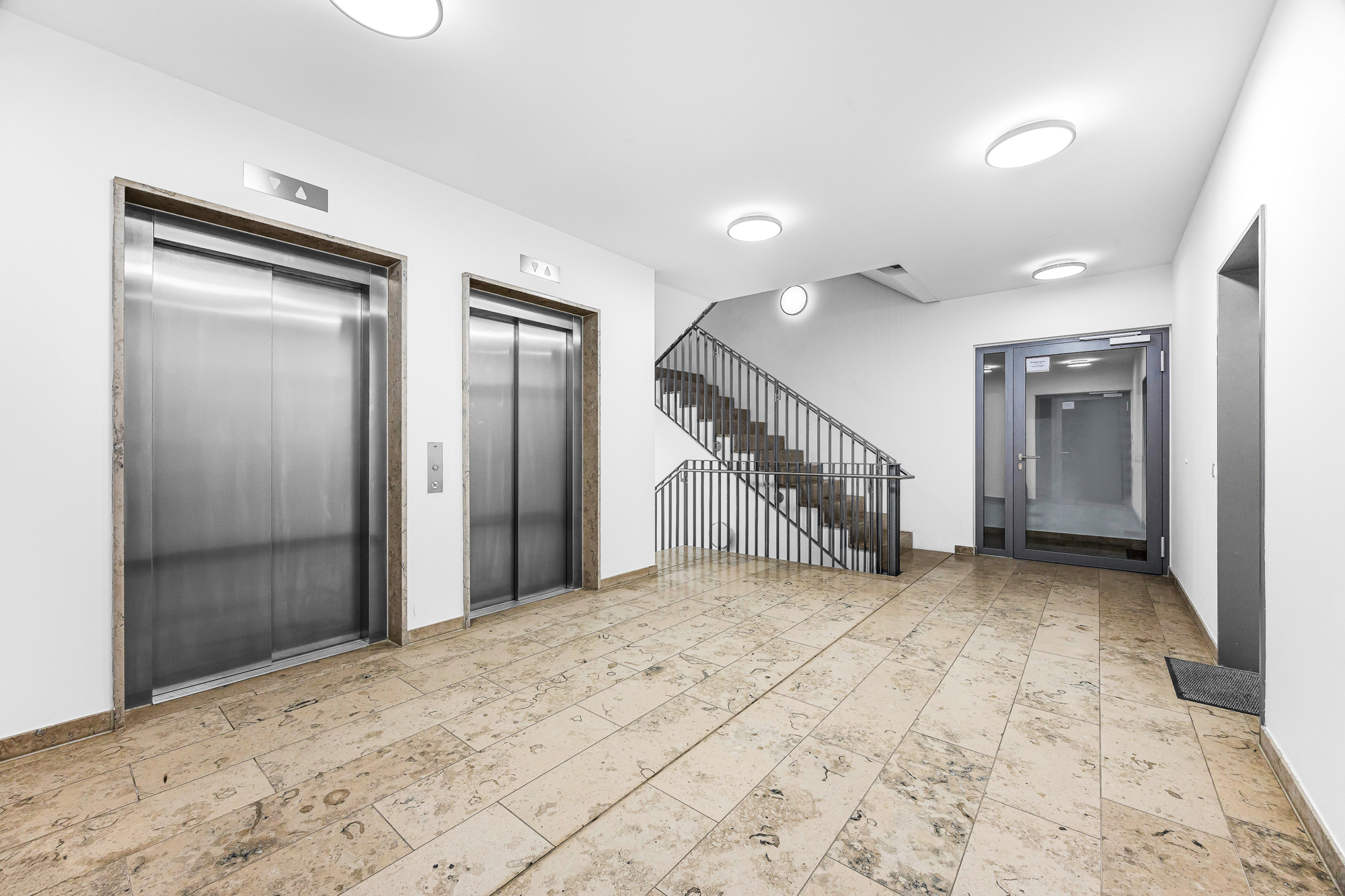 Property thumbnail 8