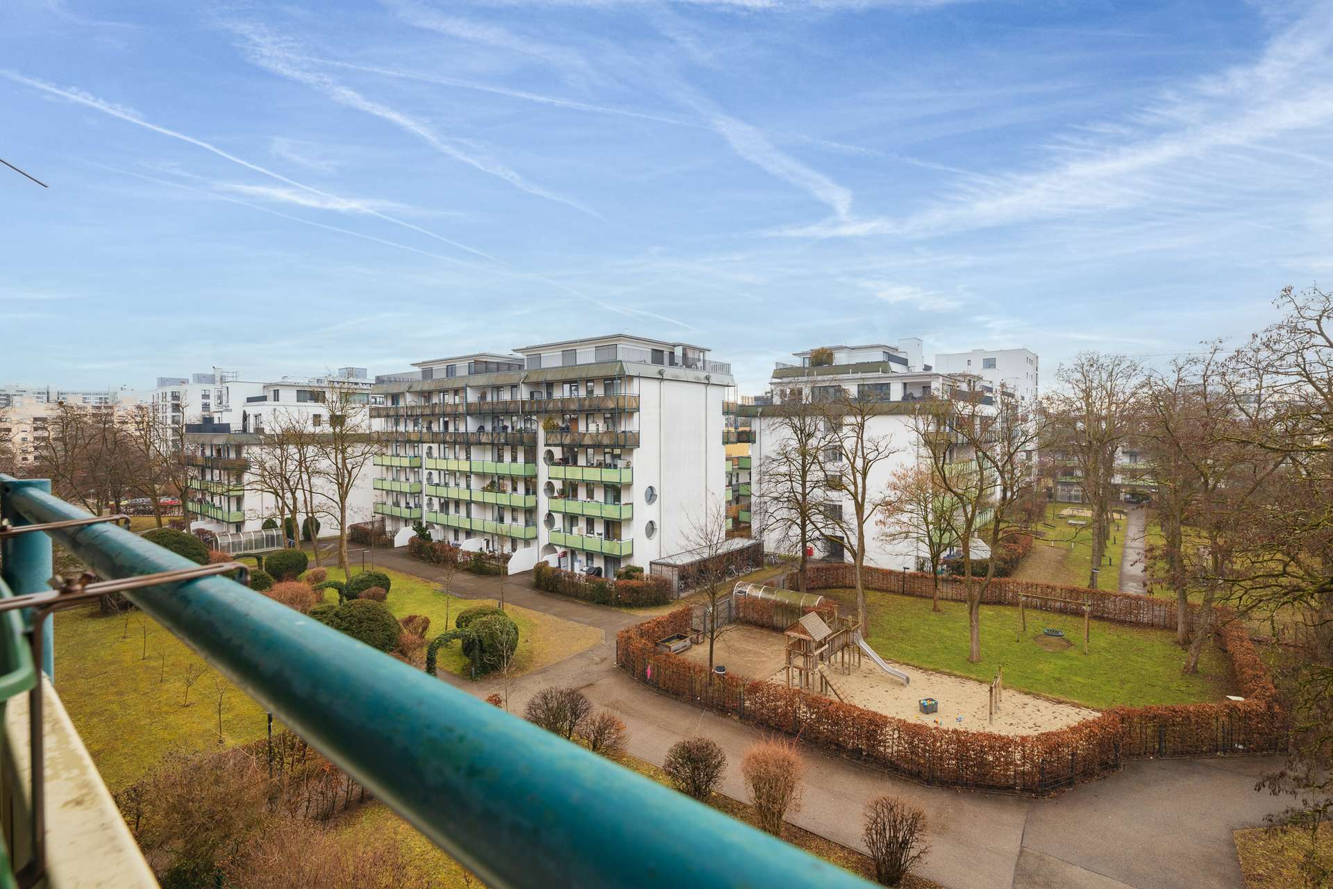 Property thumbnail 2