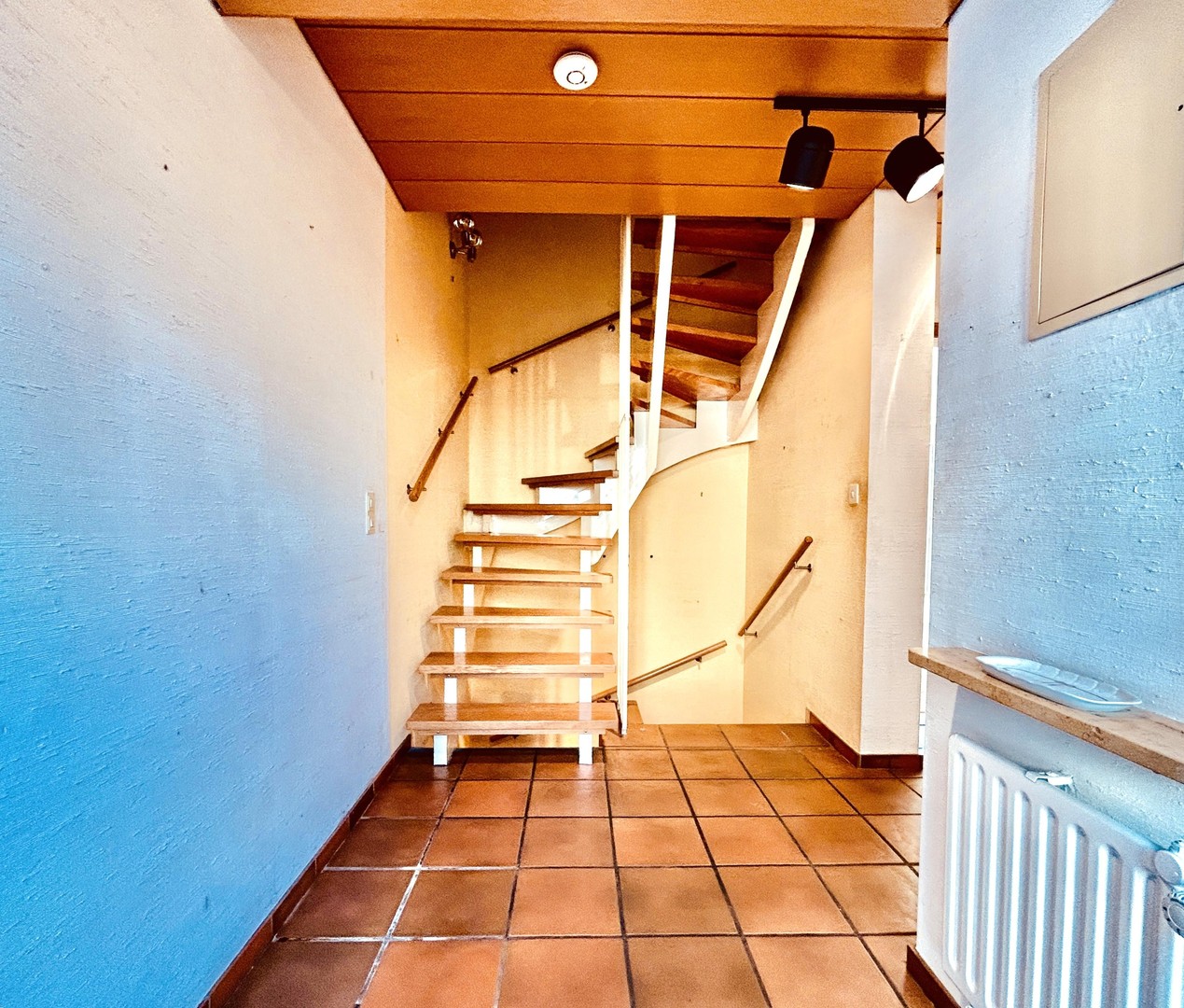 Property thumbnail 3