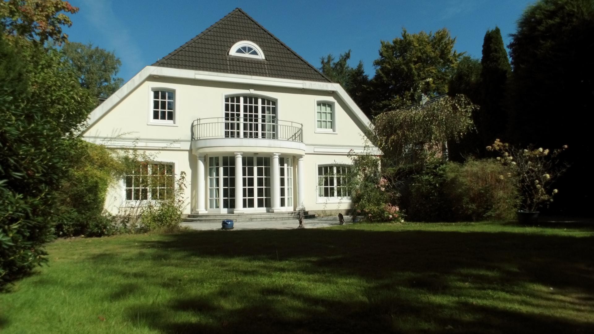 Property thumbnail 2