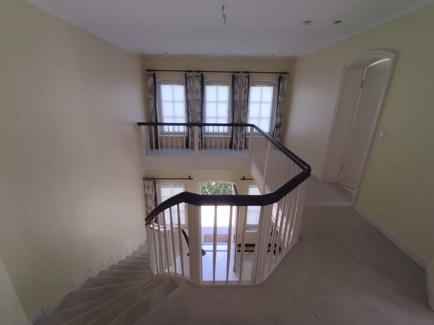 Property thumbnail 25