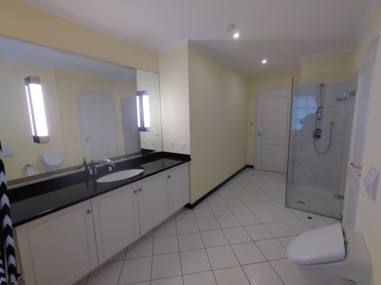 Property thumbnail 40