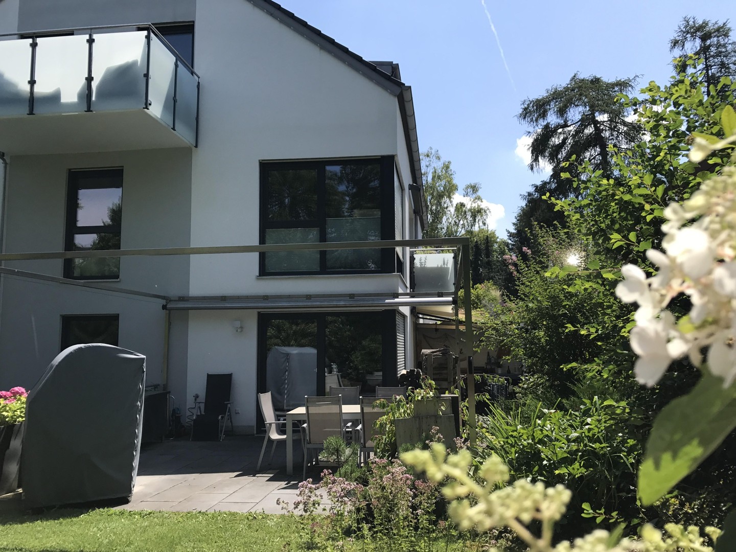 Property thumbnail 12