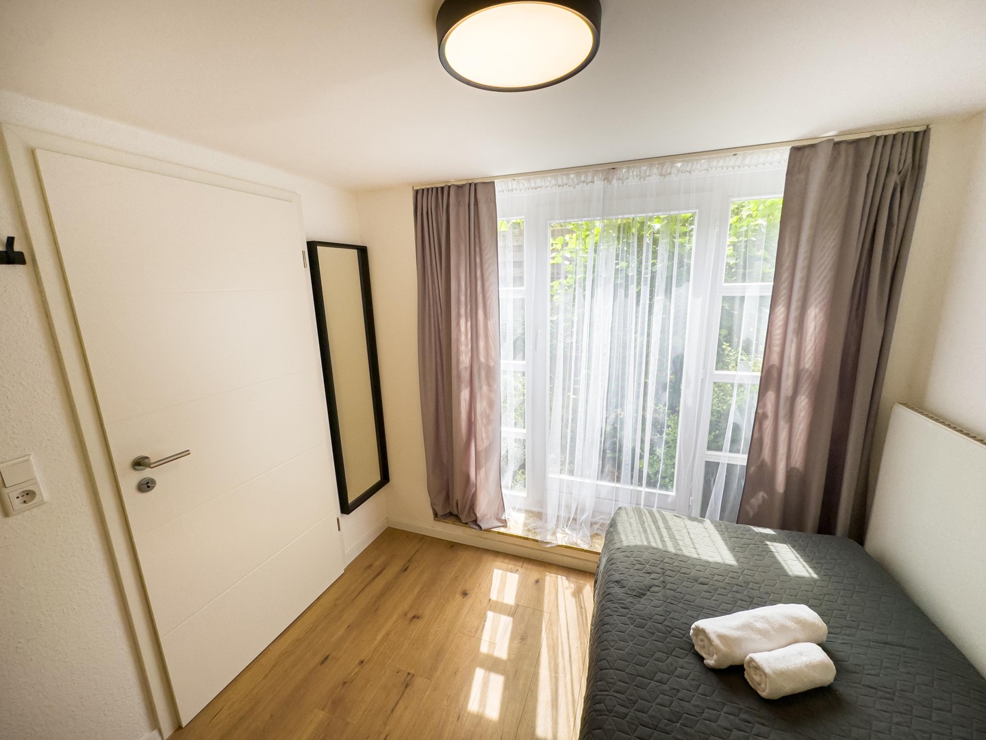 Property thumbnail 8