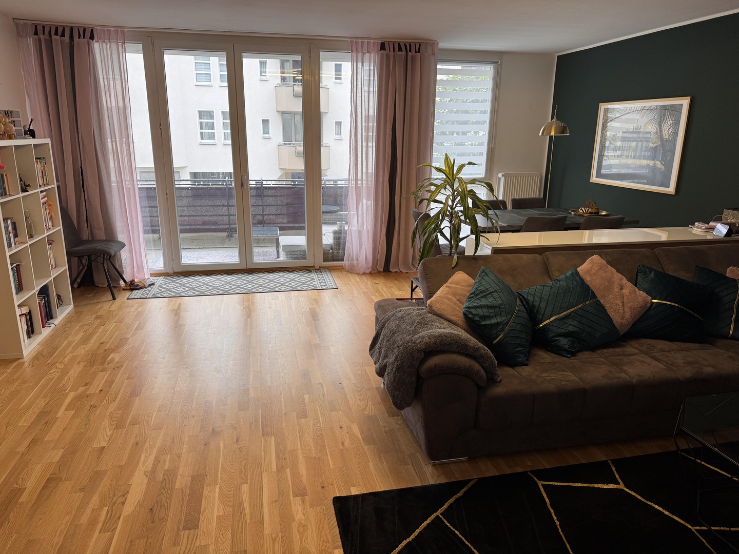 Property thumbnail 2