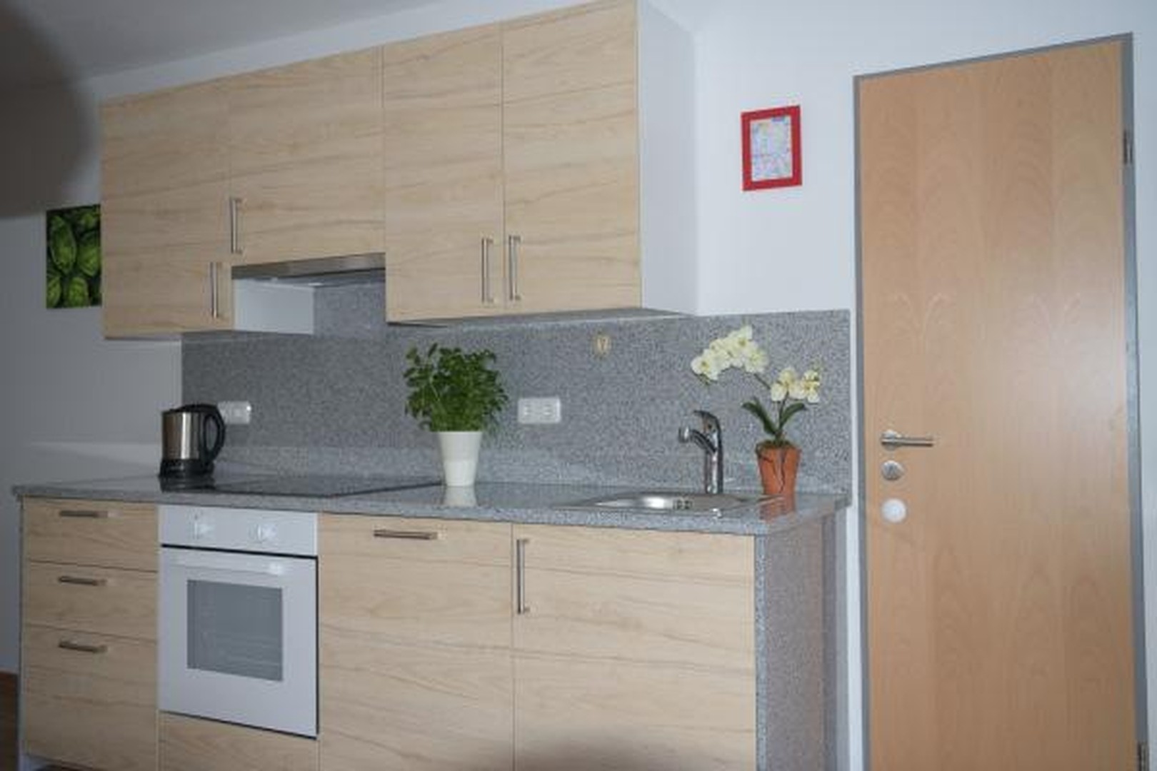 1,5 Zimmer WHG *** bestens vermietet ***EBK *** geschickt aufgeteilt *** OHNE MAKLER