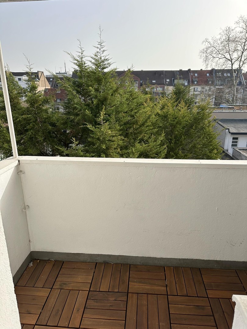 Property thumbnail 12