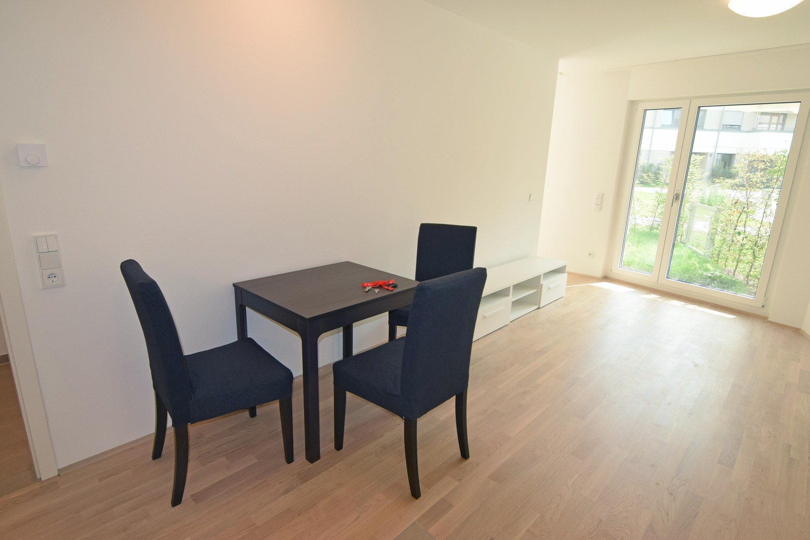 Property thumbnail 12