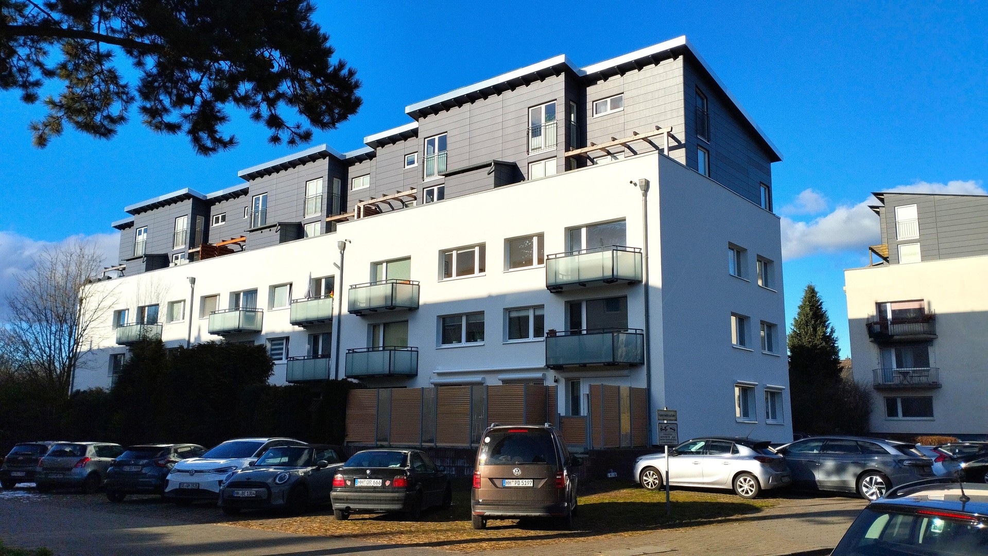 Property thumbnail 2