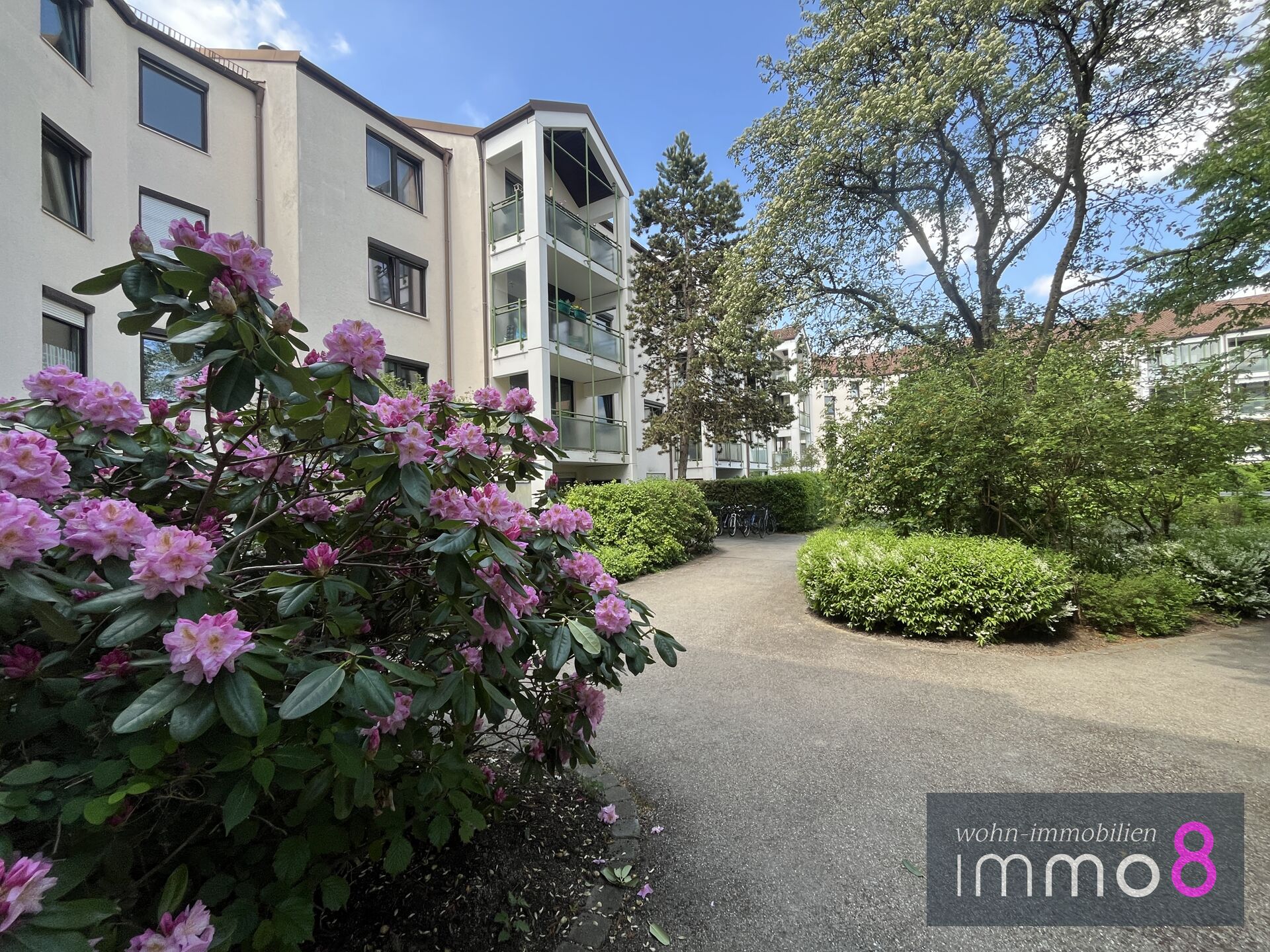 Zwei Zimmer und vieles mehr! – München – Bild 1 von 11